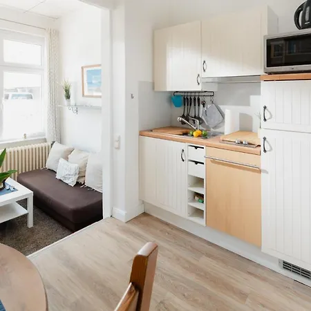 Backbord Apartment *